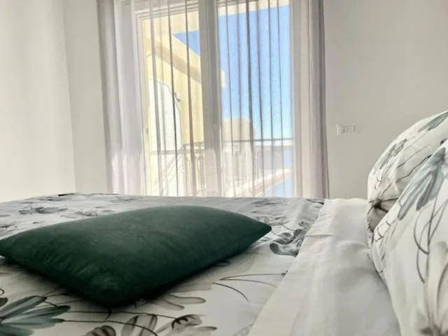 Alojamento de Acomodação e Pequeno-almoço Blu Marine Catanzaro